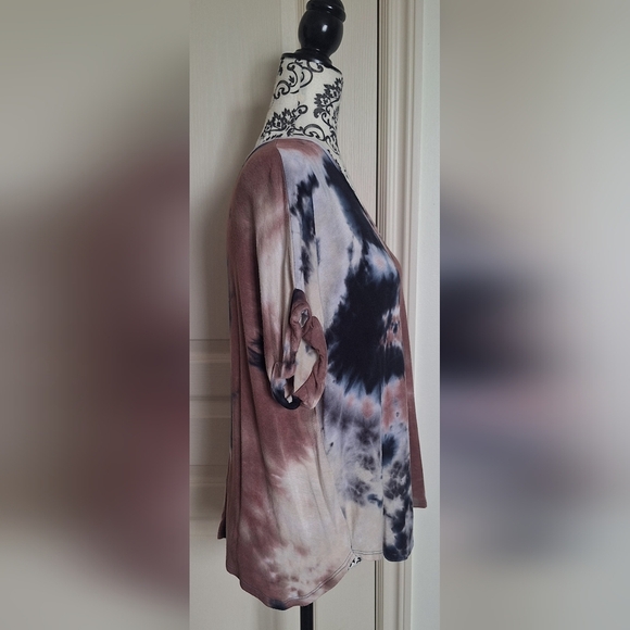 Large Tie Dye Womens Top - Picture 5 of 5